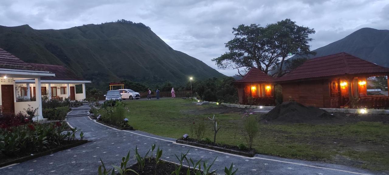 Rinjani Hill Hotel Sembalunlawang Dış mekan fotoğraf